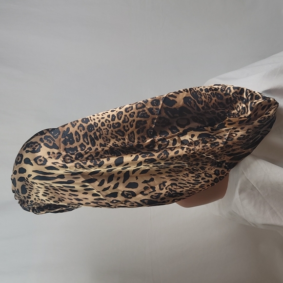 Avebri long hair bonnets caps 3 in a bundle cover NWT - Picture 12 of 13